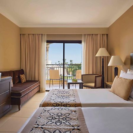Jaz Neo Dar El Madina Hotel Coraya Bay Bagian luar foto