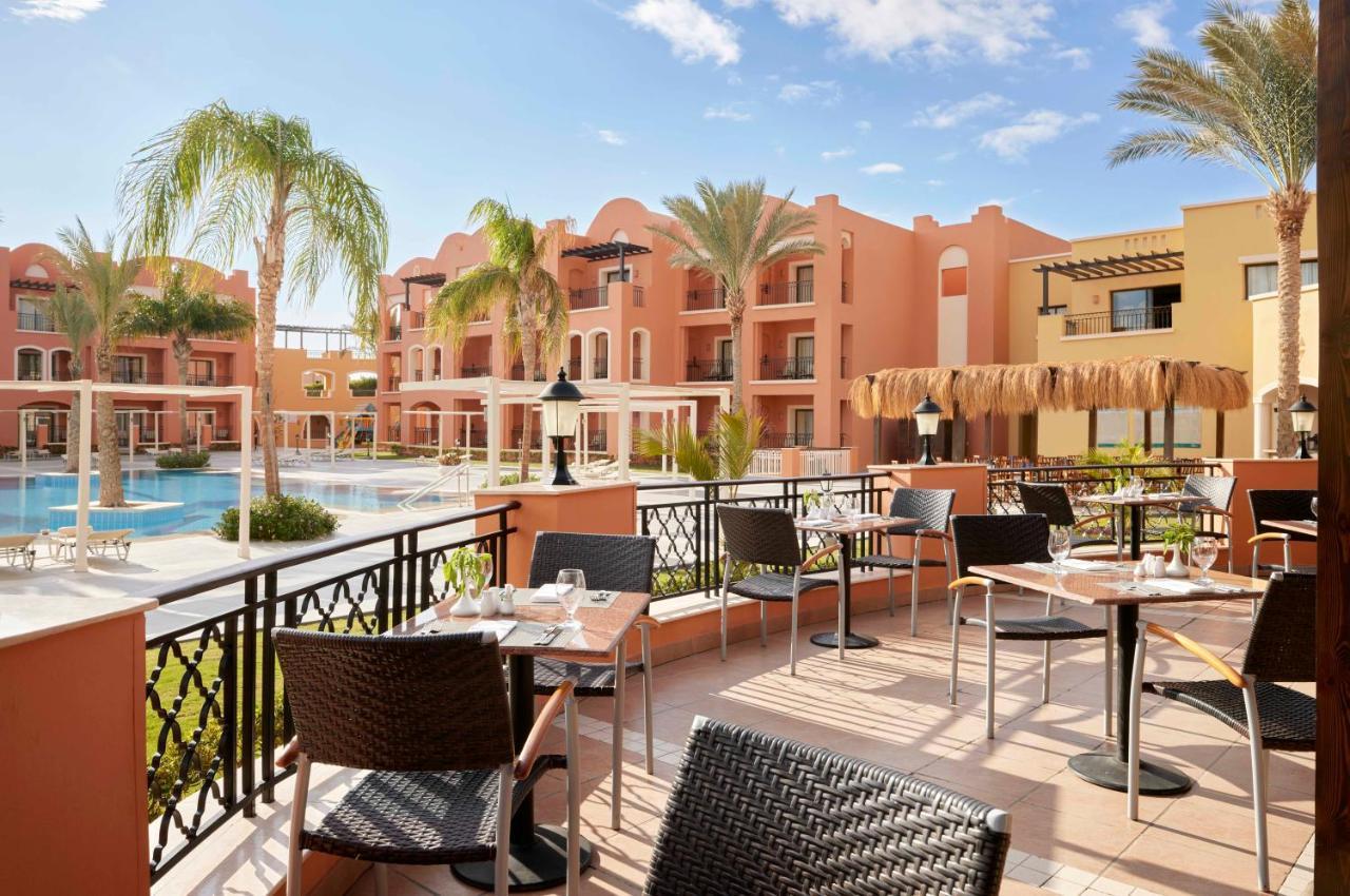 Jaz Neo Dar El Madina Hotel Coraya Bay Bagian luar foto