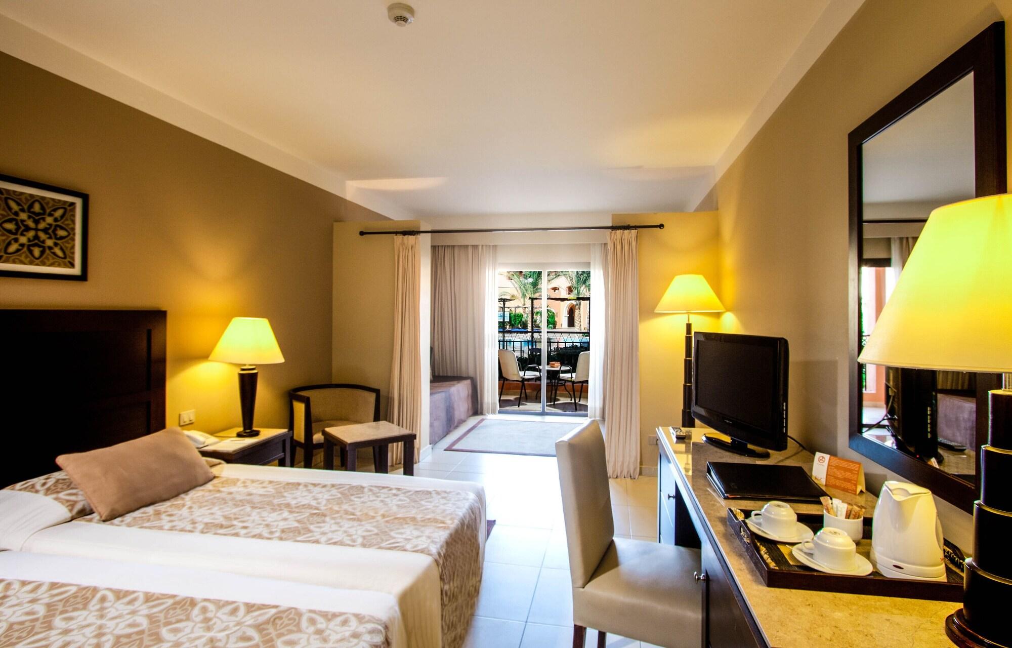 Jaz Neo Dar El Madina Hotel Coraya Bay Bagian luar foto