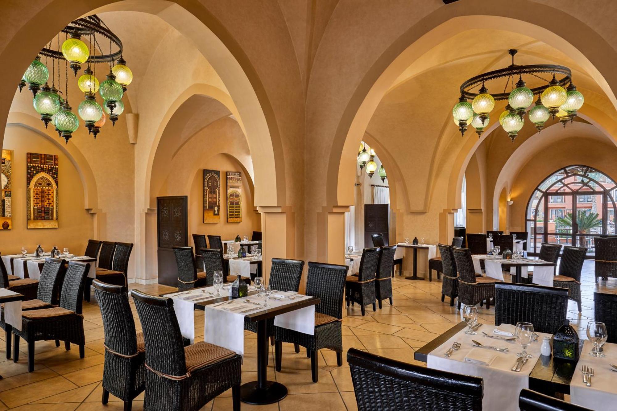 Jaz Neo Dar El Madina Hotel Coraya Bay Bagian luar foto