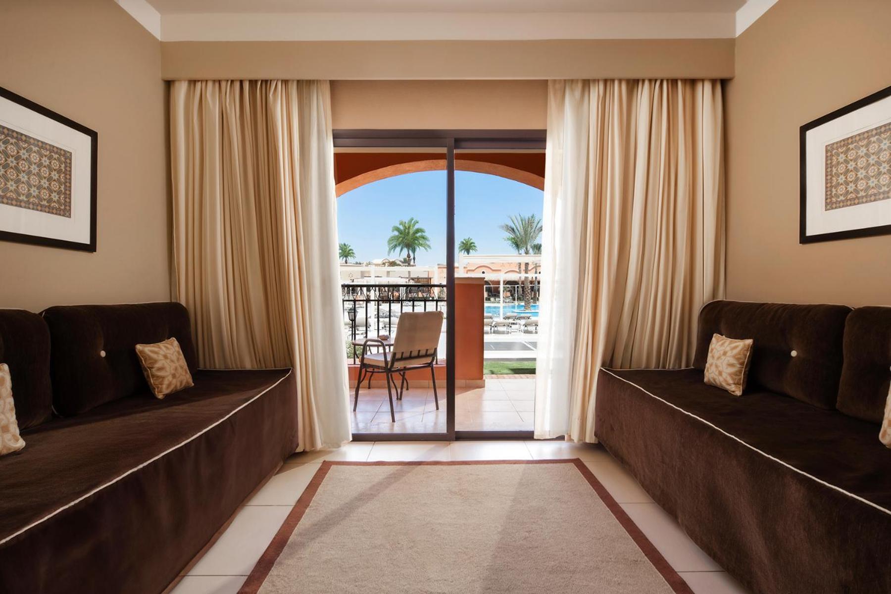 Jaz Neo Dar El Madina Hotel Coraya Bay Bagian luar foto