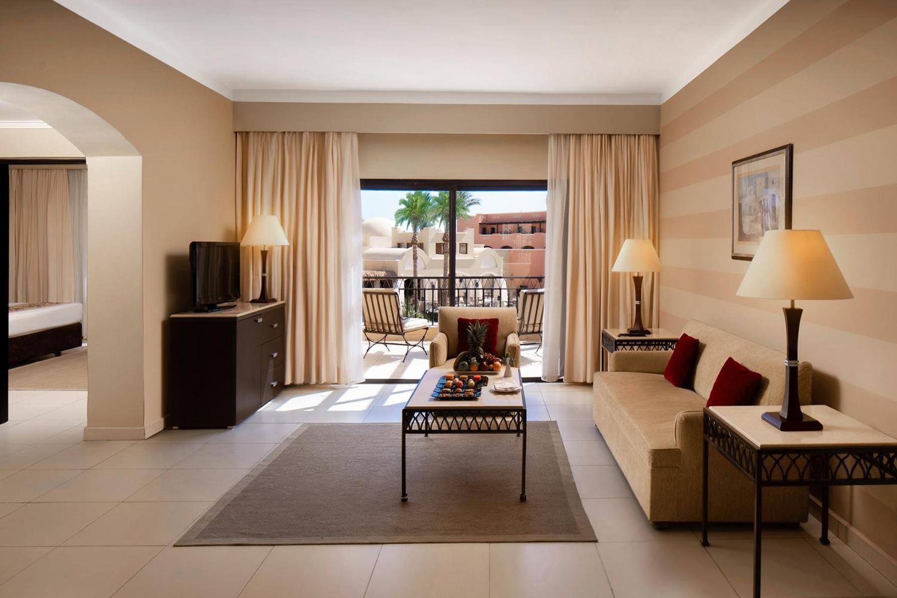 Jaz Neo Dar El Madina Hotel Coraya Bay Bagian luar foto